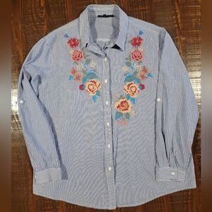 Andree By Unit Embroidered Floral Blue And White Striped Button Up Top Womens L